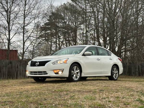 CARGADO CON MUY POCOS KILÓMETROS 2013 NISSAN ALTIMA SL SOLO 30K KILÓMETROS - $8,999 (Grayson)63621356104193120
