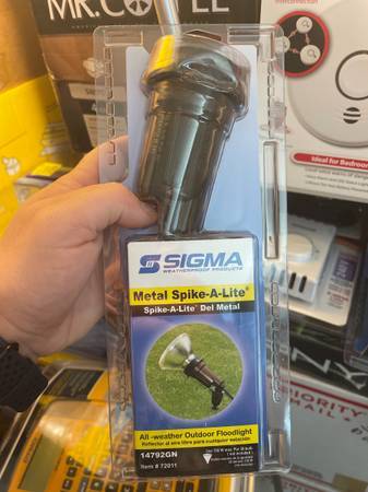 Sigma Metal Spike-A-Lite All Weather Outdoor Floodlight 14792GN New!!! 1