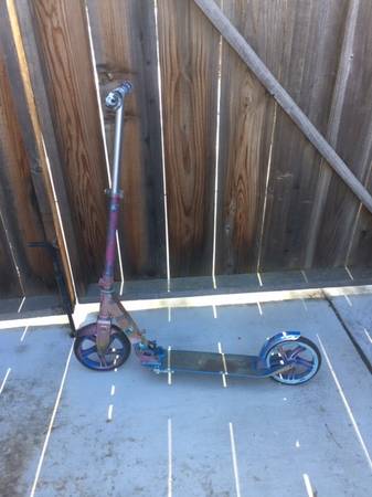 Razor Scooter - large one 1