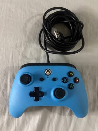 Wired Xbox One Controller 1