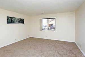 $990 / 1br - 750ft2 - Large 1 bdrm (NW Omaha)63681695522307122