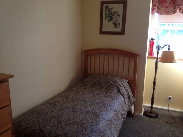 $1650.00 / 2br - 900ft2 - Duplicate of 5 MONTH SPRING AND SUMMER RENTAL63313403217665124