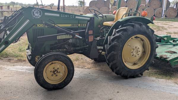 John Deere 1050 1