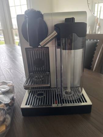 Nespresso Latissima 1