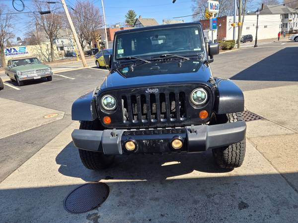 2012 4 Door Wrangler Sahara Unlimited A/C - $10,999 - $10,999 (Waltham)63615377491203122