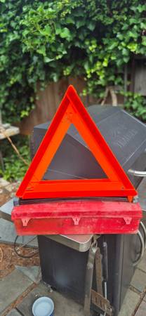 Warning Triangles Stimsonite SET OF 3 1