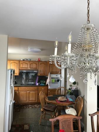 $1,000 / 4br - 150ft2 - Casa compartida moderna en la península de 1 habitación (Daly City)63861099306115122