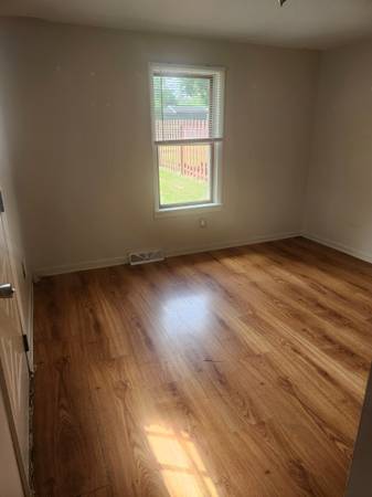 $2,195 / 3br - 01200ft2 - House for rent (Chittenango)63982982951810124