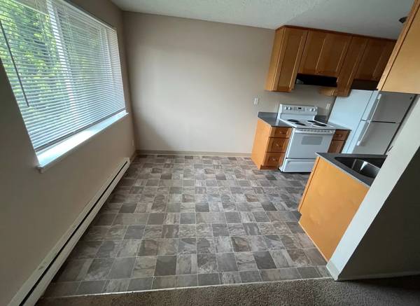 $1,685 / 2 habitaciones - 768 pies² - Explora, sueña, asientate. ¡Tu viaje comienza aquí! Restricción de ingresos (Kent)63688352343169122
