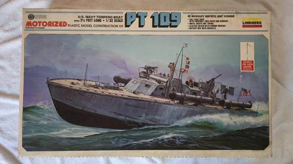 Vintage Lindberg PT-109 Motorized Plastic Model Kit 1/32 Scale 1