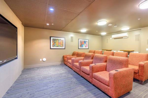 $3,577 / 1hab - 1050ft2 - Garaje, Patio, Vista (905 Dexter Ave N, Seattle, WA)63659517026819122