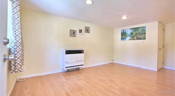 $2,350 / 2br - 790ft2 - Gran hogar (San Gabriel ca)63700977235203121