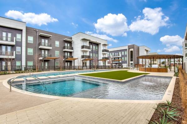 $1,850 / 2br - 1217ft2 - Indulge in the Ultimate in Luxury Living + up to 4 WEEKS FREE! (AUBREY/LITTLE ELM)63796350711937120