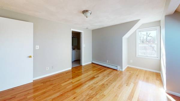 $2,900 / 2br - Brighton 2 Bed/2 Bath Apartment | Near Boston Landing (Brighton)63699525824001121