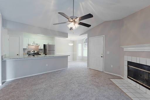 $1,339 / 1br - 780ft2 - Tour today! One Month Free plus a 55” Smart TV—don’t miss out!64005273137282124