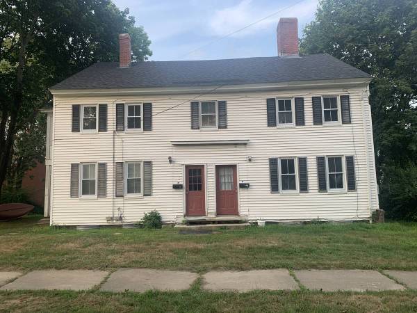 $1,700 / 2br - 1500ft2 - Heat Included! Large Unit + Quiet Street (Somersworth)63656227846145120