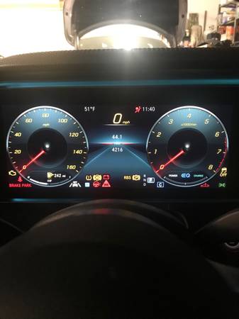 2021 Mercedes E450 Coupe híbrido suave - $44,000 (Taylorsville)63621765210241124
