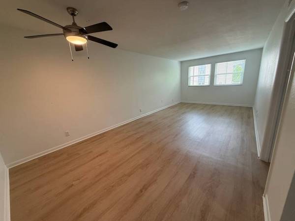 $1,600 / 2br - 900ft2 - This Weekend Only, $1300Move in with June and July Free. (East Nashvill)63680263703555120