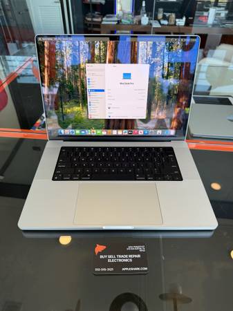 Apple 16” MacBook Pro M1 Pro Chip 32GB Ram 512SSD! 90 day warranty! 1