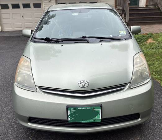 2006 Toyota Prius, 116k, Inspected, Used Daily but Needs Work (As-Is) - $2,900 (Colchester)63622557759747123