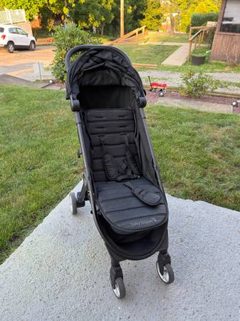 Baby Jogger Compact Stroller 1