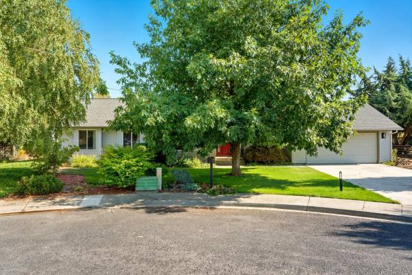$449,900 / 3br - 1821ft2 - Hermosa casa de 3 habitaciones, en un solo nivel, en un entorno privado y tranquilo (Milton Freewater)63841701636867121