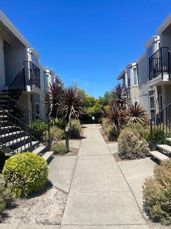 $2,700 / 2br - 741ft2 - Nice Condo Coming Soon... (concord / pleasant hill / martinez)63880135448193121