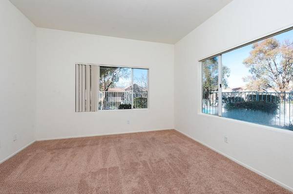 $2,589 / 2br - 1012ft2 - Soothing Spa, Washer/Dryer In-Unit 2 Bd / 2 Bth (Santa Clarita)63701074251777123