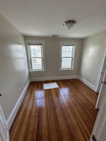 $4,300 / 4br - 1700ft2 - Spacious Somerville 4 Bed For $4,300 AVAIL NOW (Somerville)63828338195203123