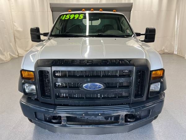2008 Ford F550 POWER STROKE - Photo 2
