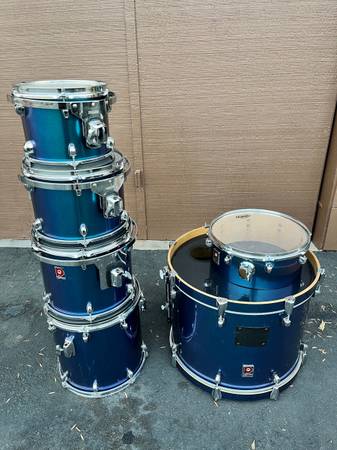 Premier XPK 6 Piece drum kit customized with chameleon wrap 1