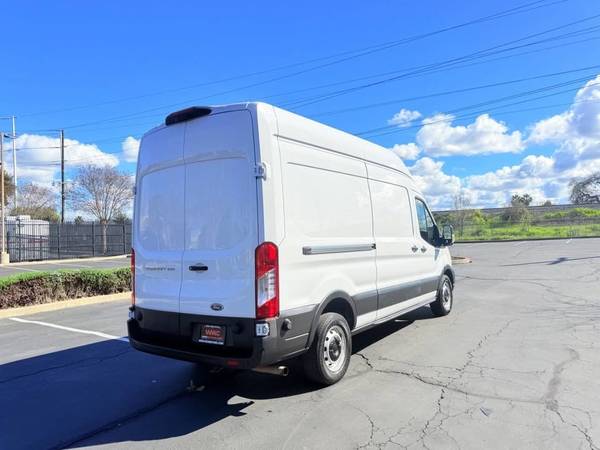 2020 Ford Transit 250 - Photo 10