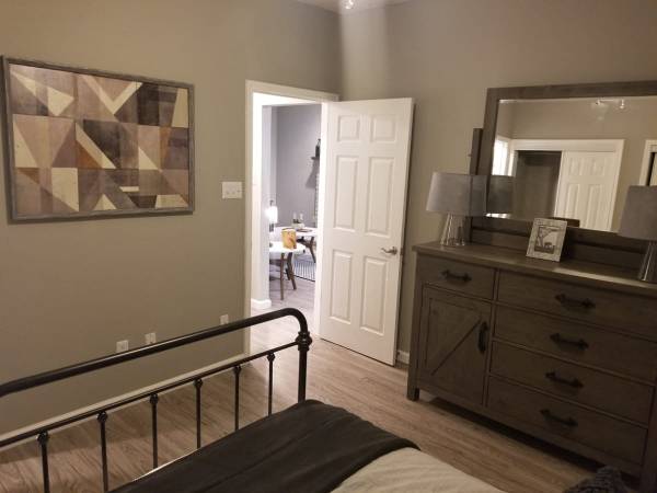 $1,195 / 2br - 850ft2 - Wood Burning Firplace, On-Site Management, Microwave (7920 Skillman St, Dallas, TX)63846410388227121