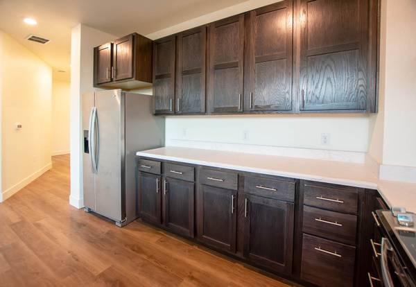 $1,772 / 2br - 911ft2 - Lavaplatos, Estacionamiento Cubierto, Despensa de Cocina (1609 Zebulon Dr, Colorado Springs, CO)63658145723265124
