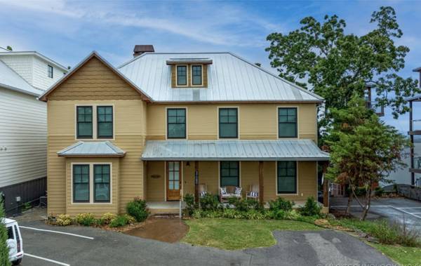$1,420,000 / 5br - 4586ft2 - ✨🏡 Just Listed in South Shore – Luxury Lake Living at Its Finest! 🌊 (Vinita)63982131946498120