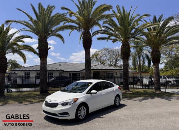 2016 Kia forte LX sport loaded best deal - $5,900 (Miami)63479947585409121