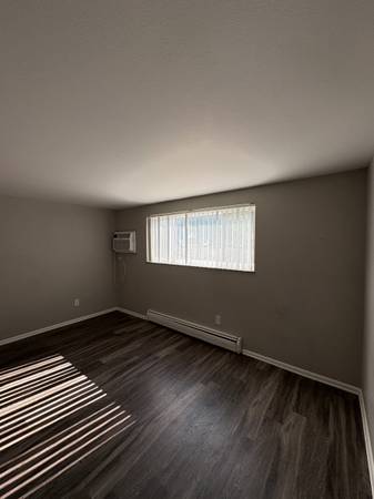 $1,175 / 2br - 850ft2 - Great 2 Bedroom, 1 Bath available Now! Renovated, Central CO Springs (Central Colorado Springs)63668435263745120