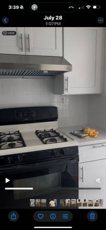 $3,000 / 3br - Apartment college point first floor $3000 (College point)64033456542465123