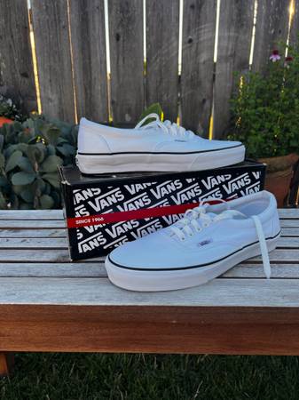 Vans shoes true white authentic 1