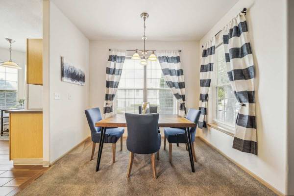 $1,730 / 2br - 1073ft2 - ¡UN MES GRATIS EN HOGARES SELECCIONADOS LISTOS PARA TI! ¡SOLICITA HOY!63678527200771124