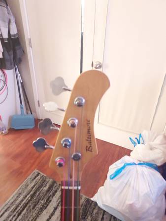 Baltimore Electric bass guitar 1