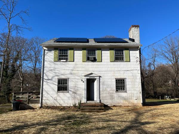 Duplex, 2 Bedroom, 1 Bath, $1300 1