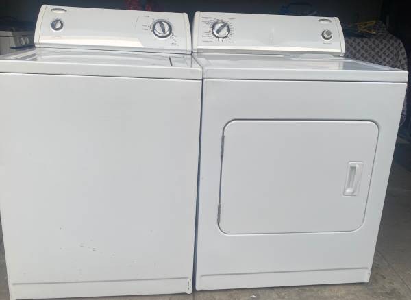 Whitpool washer and electric dryer 1