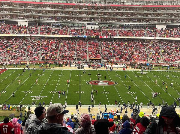 Up to (4) 49ers Tickets Levi's 501 vs Bears (12/28), 4 seats 1