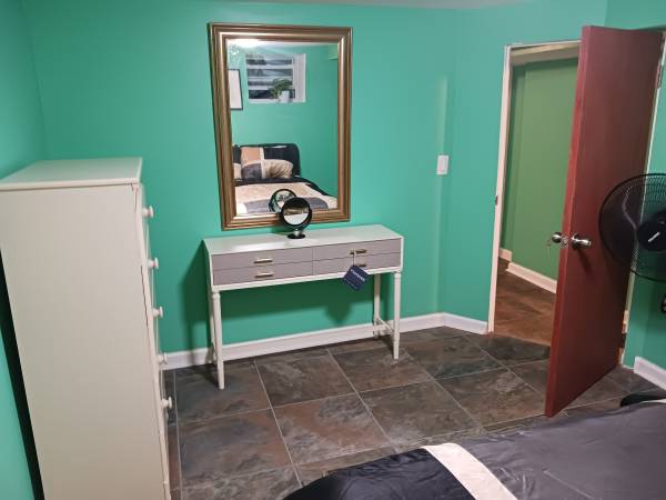 $2,600 / 1br - 800ft2 - Furnished 1BR – 238 Sullivan Pl, Brooklyn, NY – $2,600/mo (Brooklyn)63766001488001120