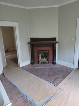 $1,000 / 1br - 850ft2 - 2 apts:  1 Bedroom/1 Bath units available  in Tate St. house (greensboro)64027445290755121