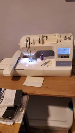 Brother 770 embroidery machine 1