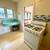 Spacious and Bright 2 bedroom unit w/ Heat Included! 3 thumbnail