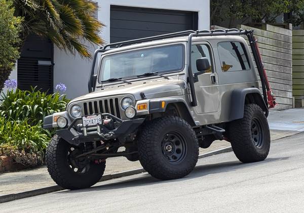 2005 Jeep Wrangler LJ / TJ w/ Storage, Fridge, Kitchen, 50L Water 1