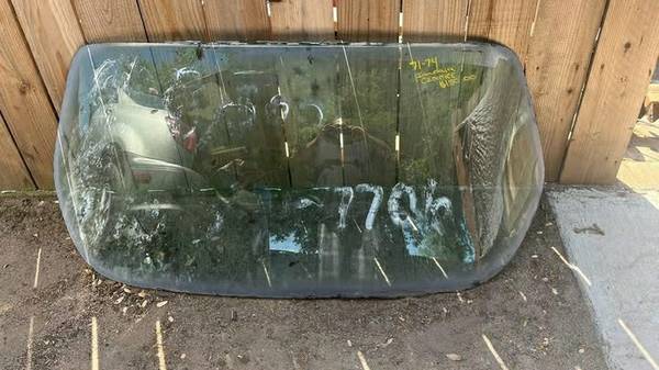71-74 Impala / Caprice 4 Door Hard Top Rear Back Window 1